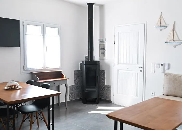 Ξενοδοχείο με διαμερίσματα Dolce Vista - Sea View 4*